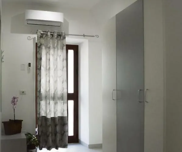 לינה וארוחת בוקר Dolce Idea